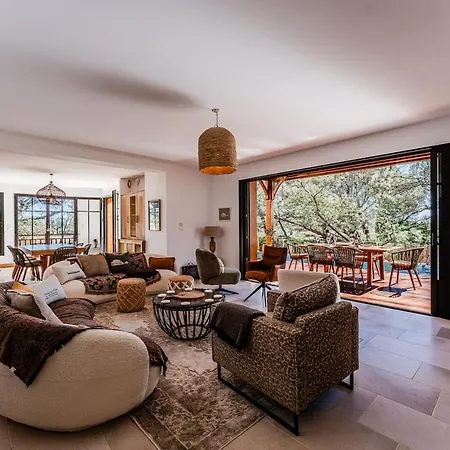 Villa Saint Brice, Frontline Ares
